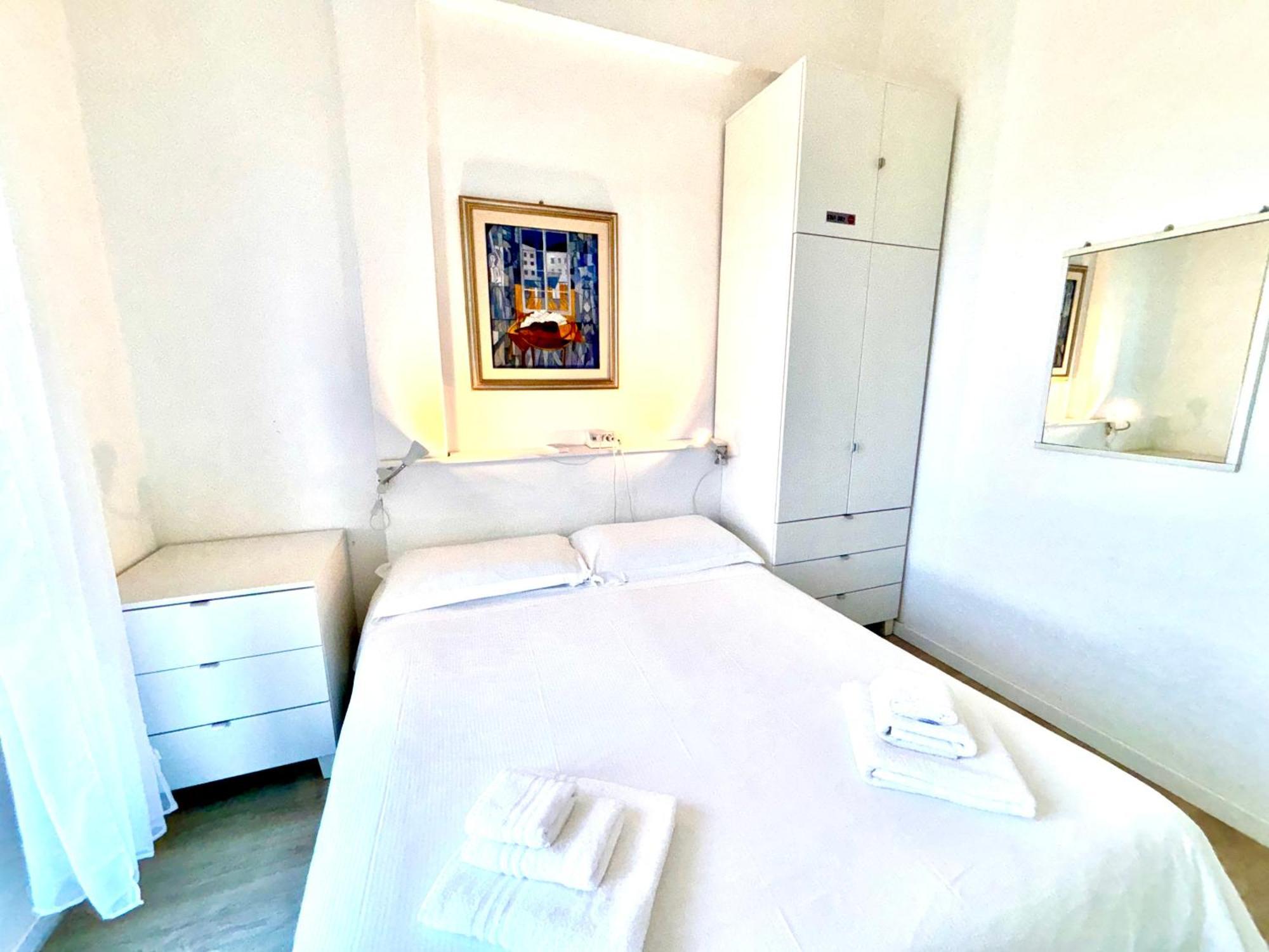 Villa Poetto Beach By Home And Experience , Cagliari, Poetto Buitenkant foto
